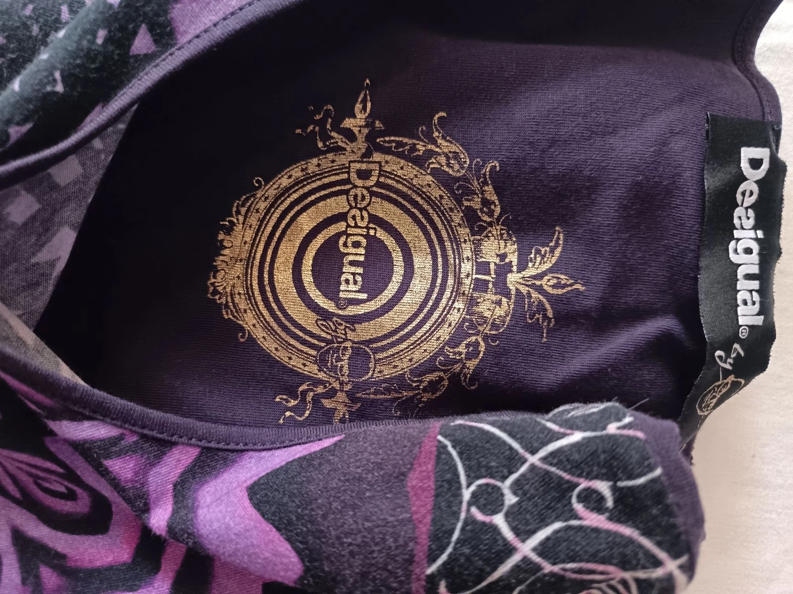 T-shirt de manga longa roxo Desigual tamanho M excelente estado – photo 2